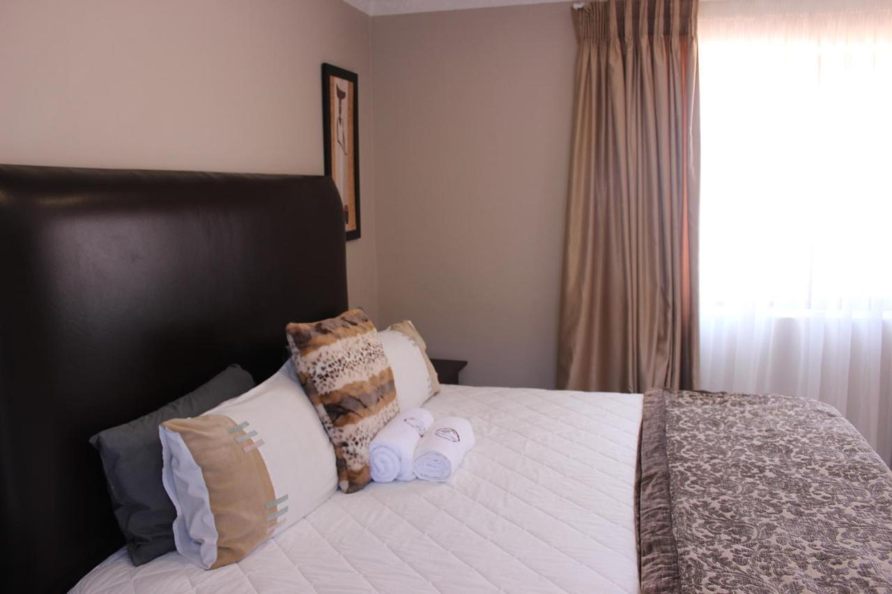 On Hill Lodge Bloemfontein Exteriör bild